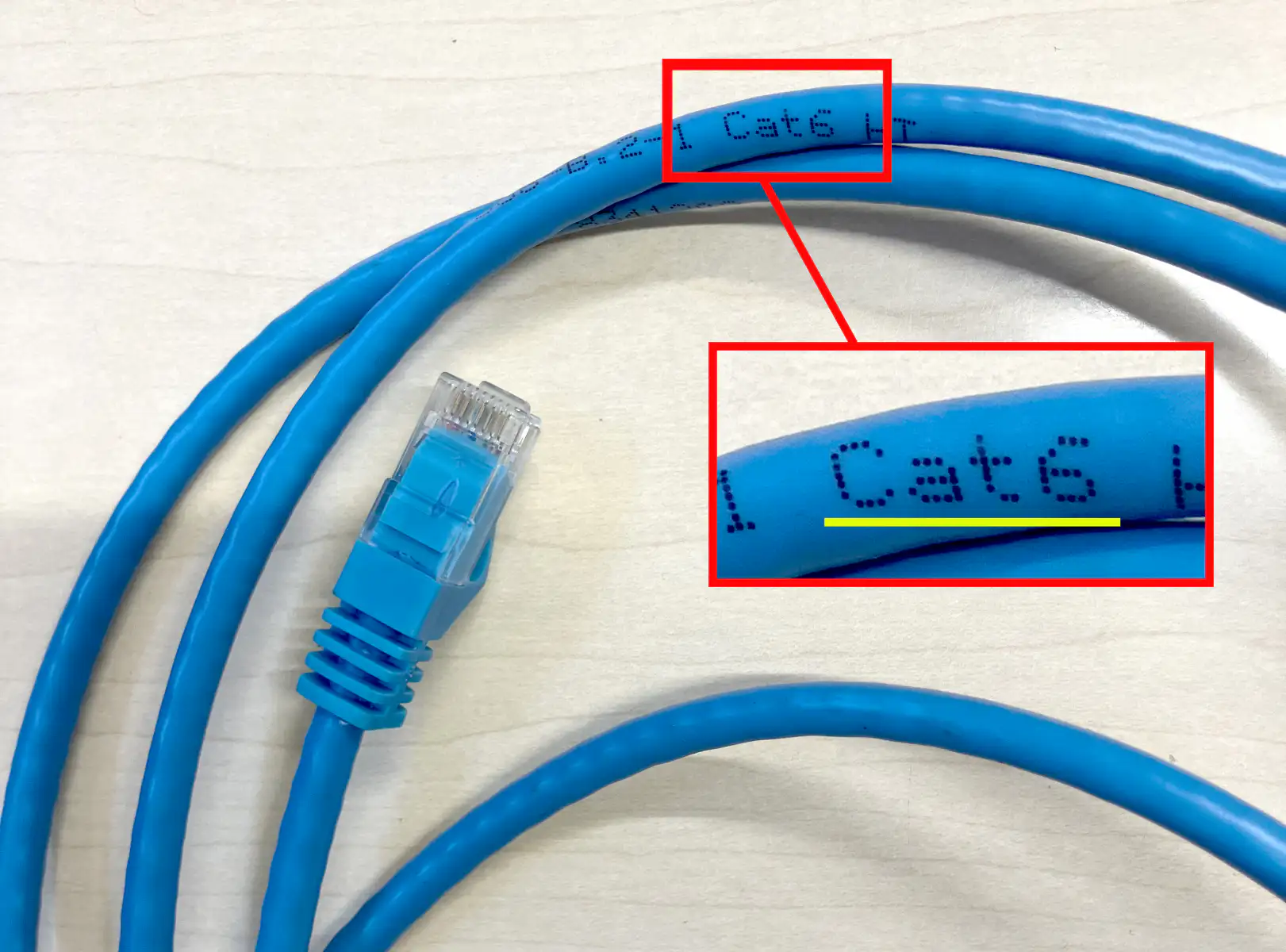 LANケーブルの印字部分の例